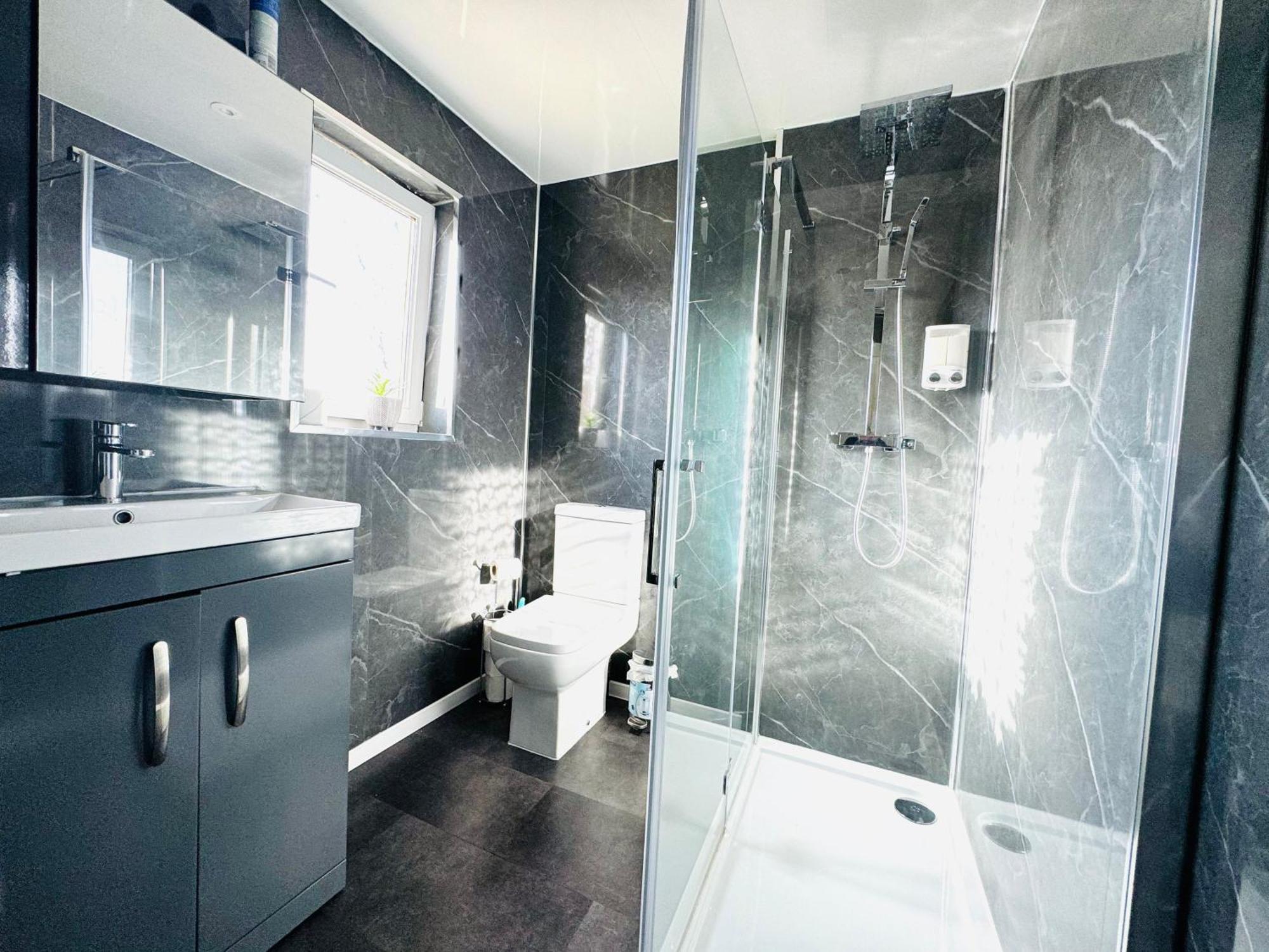 Tillicoultry Jupiter Apartment - Scotland Holiday Let Bagian luar foto