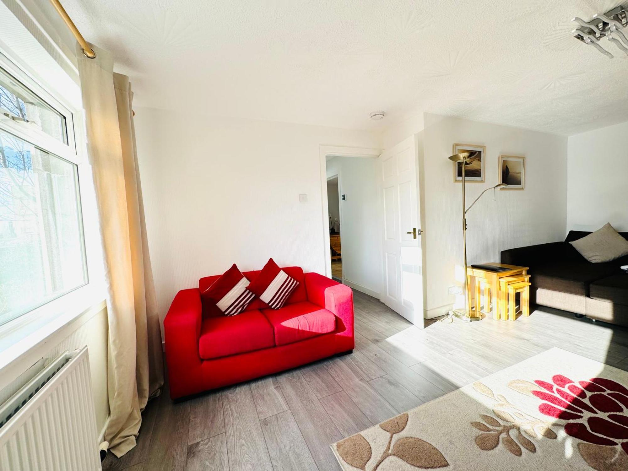 Tillicoultry Jupiter Apartment - Scotland Holiday Let Bagian luar foto
